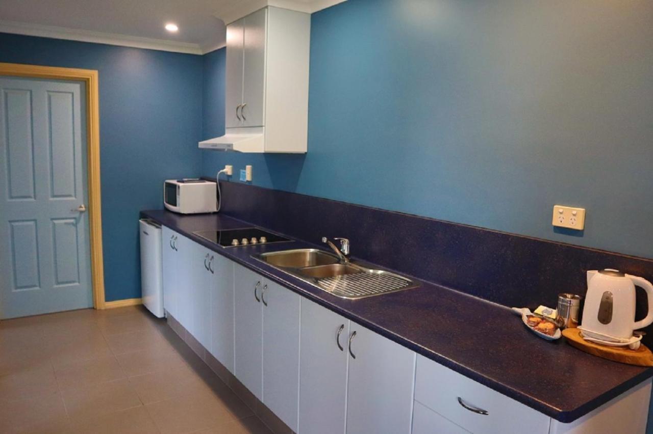 Strahan Bungalows מראה חיצוני תמונה